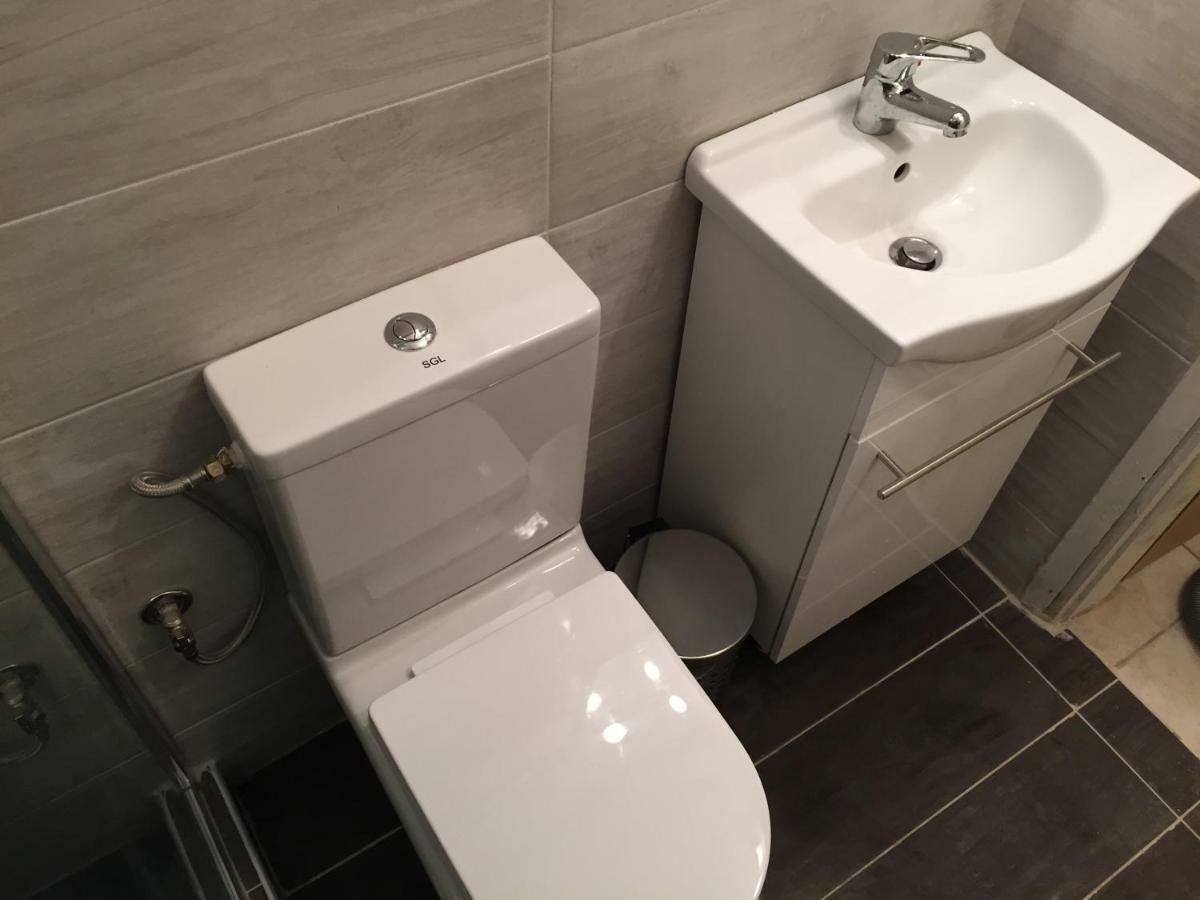 Seaside Apartments Флогита Екстериор снимка